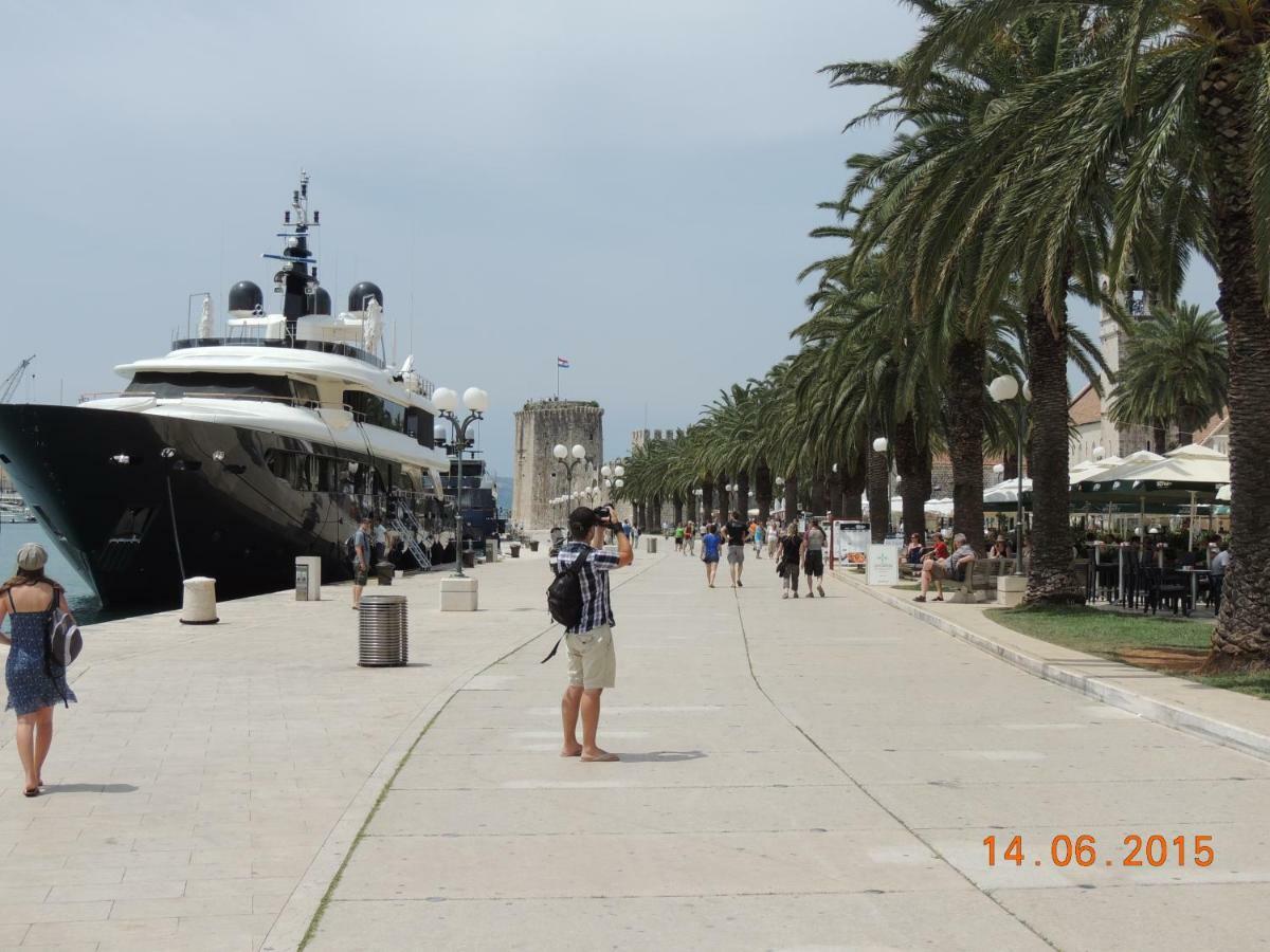 Apartments Naomi And Marsel Trogir Exteriér fotografie