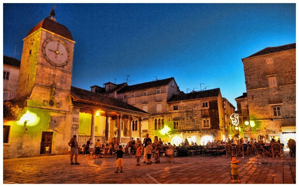 Apartments Naomi And Marsel Trogir Exteriér fotografie